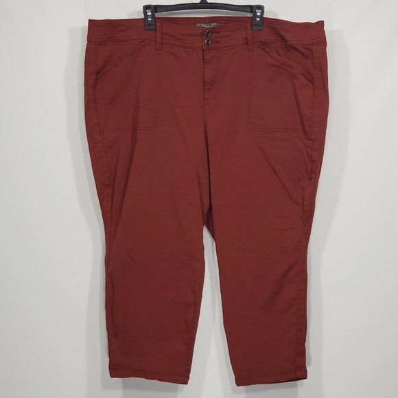 Torrid Rust (Orange / Brown) Cotton Denim with Spandex Capri Pants Plus Size 28 - Picture 1 of 5